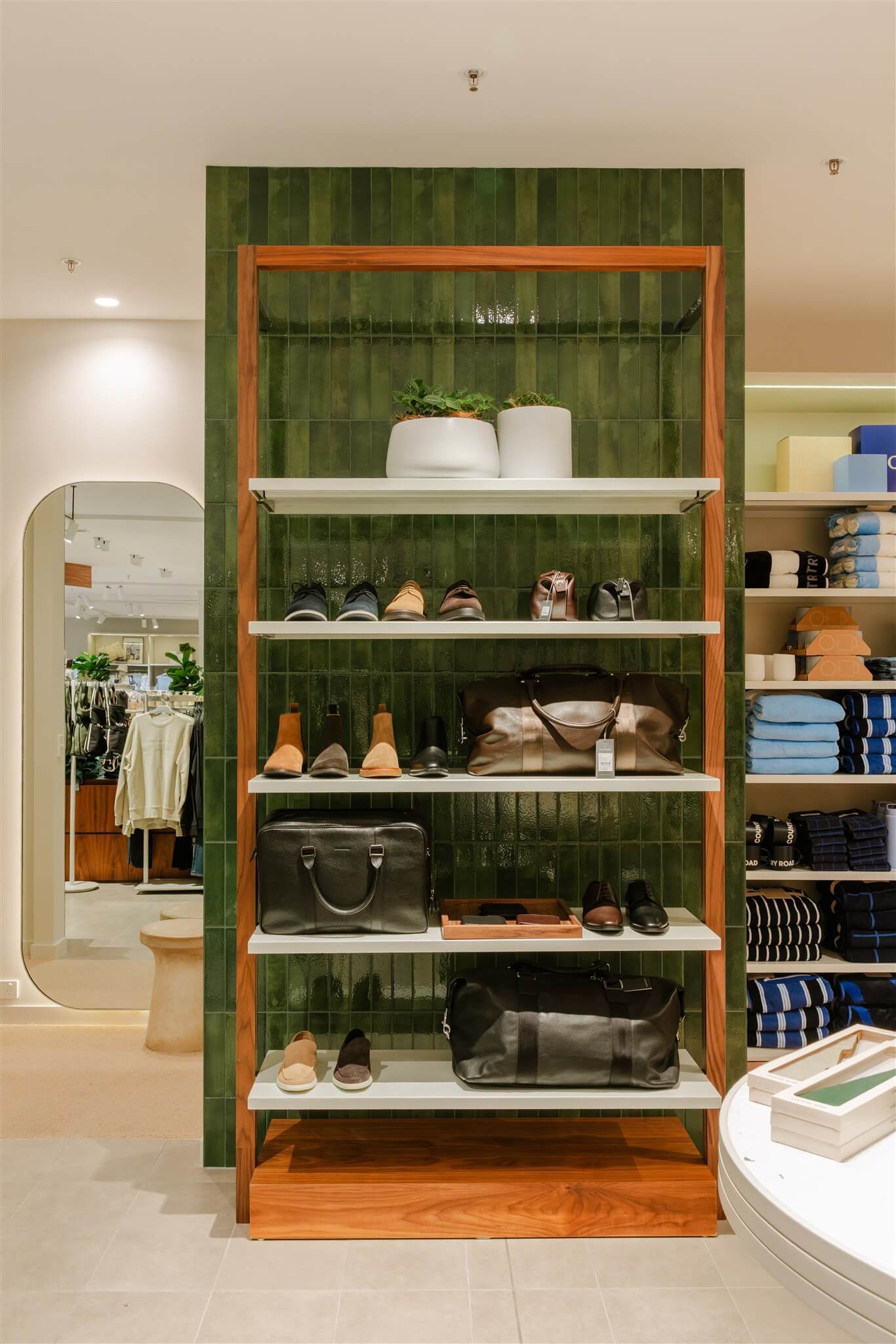 Trilogy Fitouts - Country Road Burnside